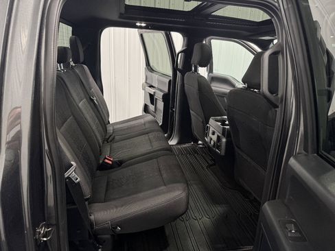 Used 2020 Ford F150 XLT w/ Equipment Group 302A Luxury AWD/4WD image 24