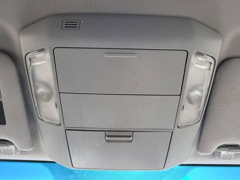 Used 2012 Toyota Tundra 4x4 Double Cab w/ Tow Pkg image 19