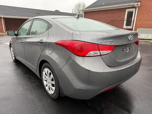 Used 2013 Hyundai Elantra GLS image 4