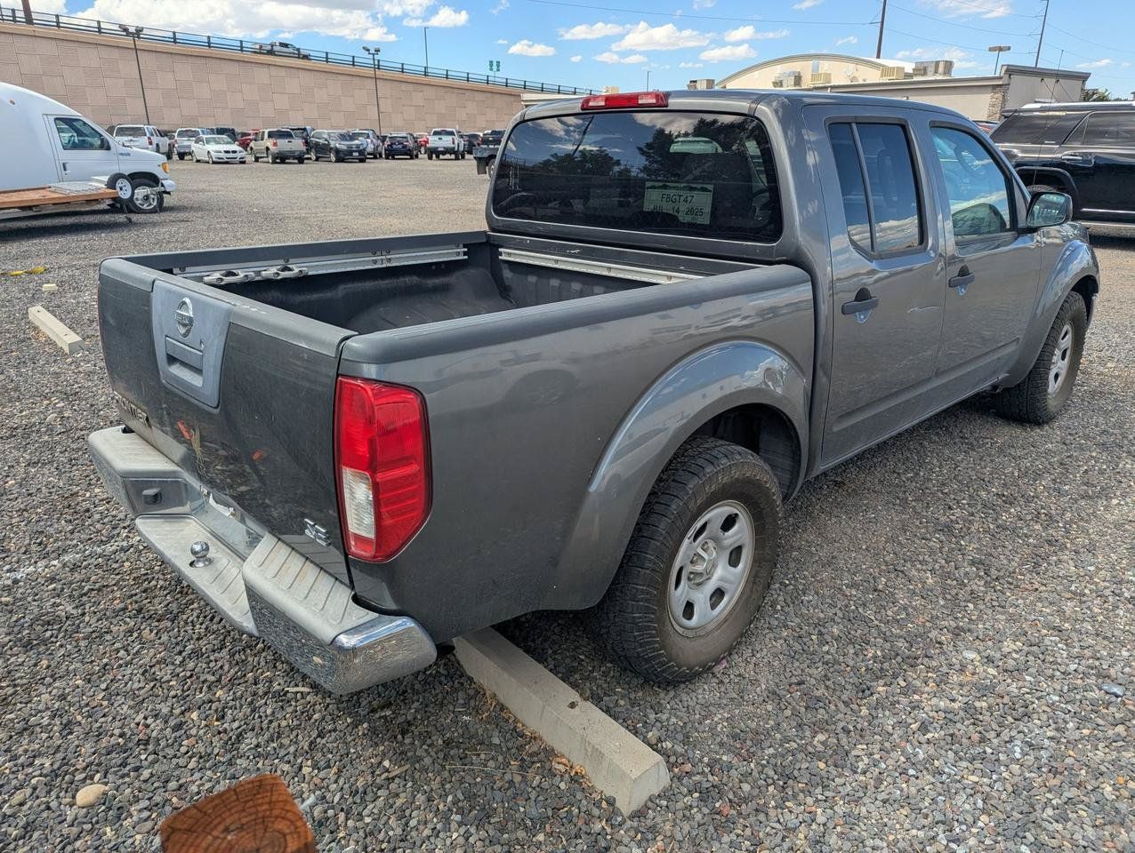 Used 2007 Nissan Frontier SE w/ Power Pkg RWD image 4