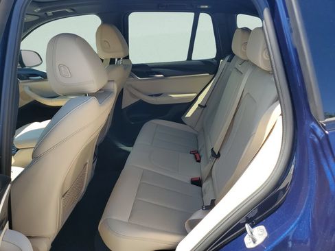 Used 2022 BMW X3 sDrive30i w/ M Sport Package 2 RWD image 10
