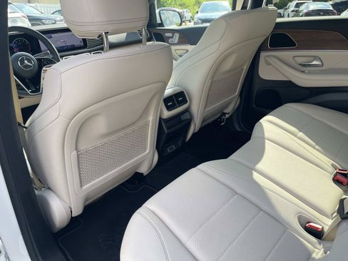 Certified 2025 Mercedes-Benz GLE 450 4MATIC image 19