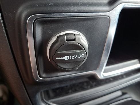 Used 2022 Jeep Wrangler Unlimited Sport AWD/4WD image 23