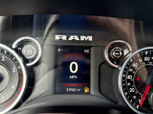 Used 2024 RAM 3500 Big Horn AWD/4WD image 7