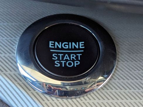 Certified 2023 Ford Explorer XLT w/ Equipment Group 202A image 31