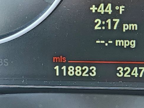 Used 2013 BMW 335i xDrive Sedan image 32