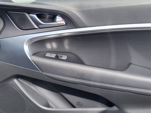 New 2026 Genesis G70 2.5T image 14