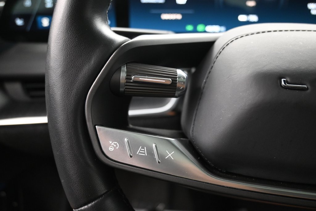 Used 2023 Lucid Air Touring AWD/4WD image 30
