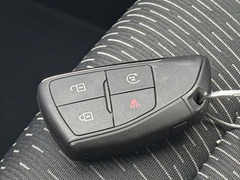 Used 2025 Chevrolet Equinox LT image 22