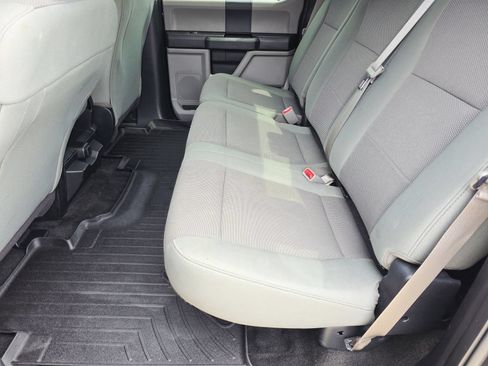 Used 2017 Ford F250 XL w/ STX Appearance Package AWD/4WD image 18