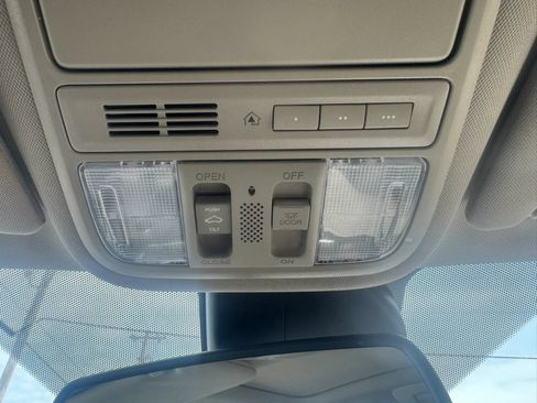Used 2014 Honda Odyssey EX-L image 23