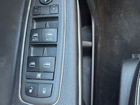 Used 2021 Dodge Charger SXT w/ Leather Interior Group RWD image 14
