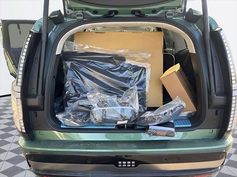 New 2026 Hyundai Ioniq 9 Calligraphy image 18