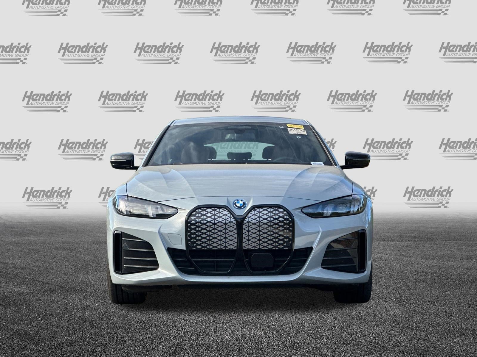 Used 2025 BMW i4 xDrive40i w/ M Sport Package AWD/4WD image 10