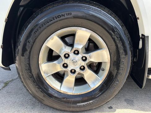 Used 2011 Toyota 4Runner SR5 RWD image 23
