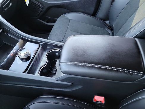 New 2025 Jeep Grand Cherokee Altitude image 20