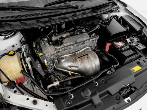 Used 2012 Scion tC FWD image 32
