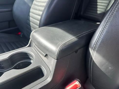 Used 2013 Dodge Challenger R/T Plus image 11