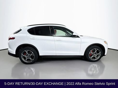 Used 2022 Alfa Romeo Stelvio Sprint AWD/4WD image 9