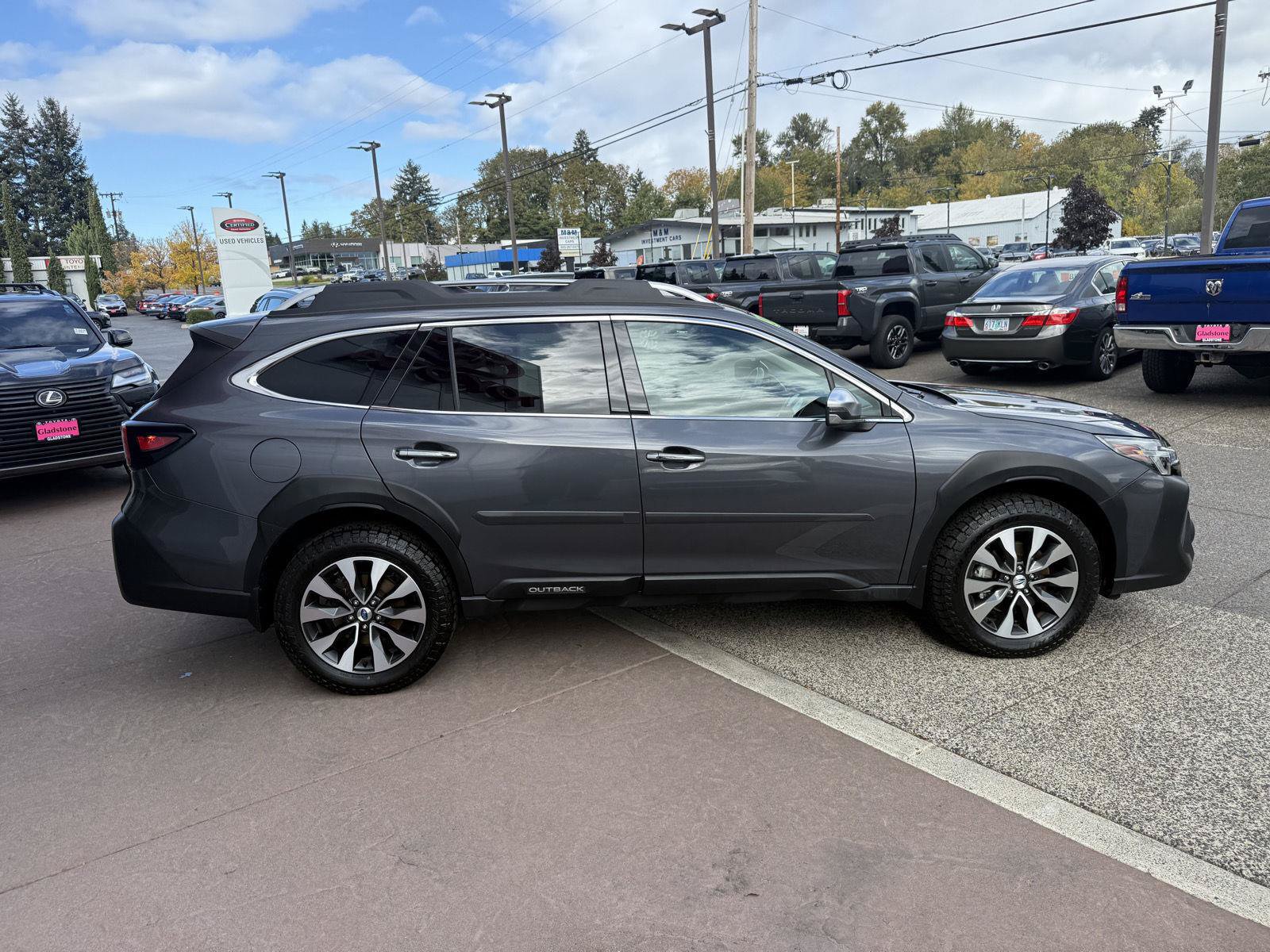 Used 2023 Subaru Outback Touring XT w/ Popular Package #2 AWD/4WD image 7