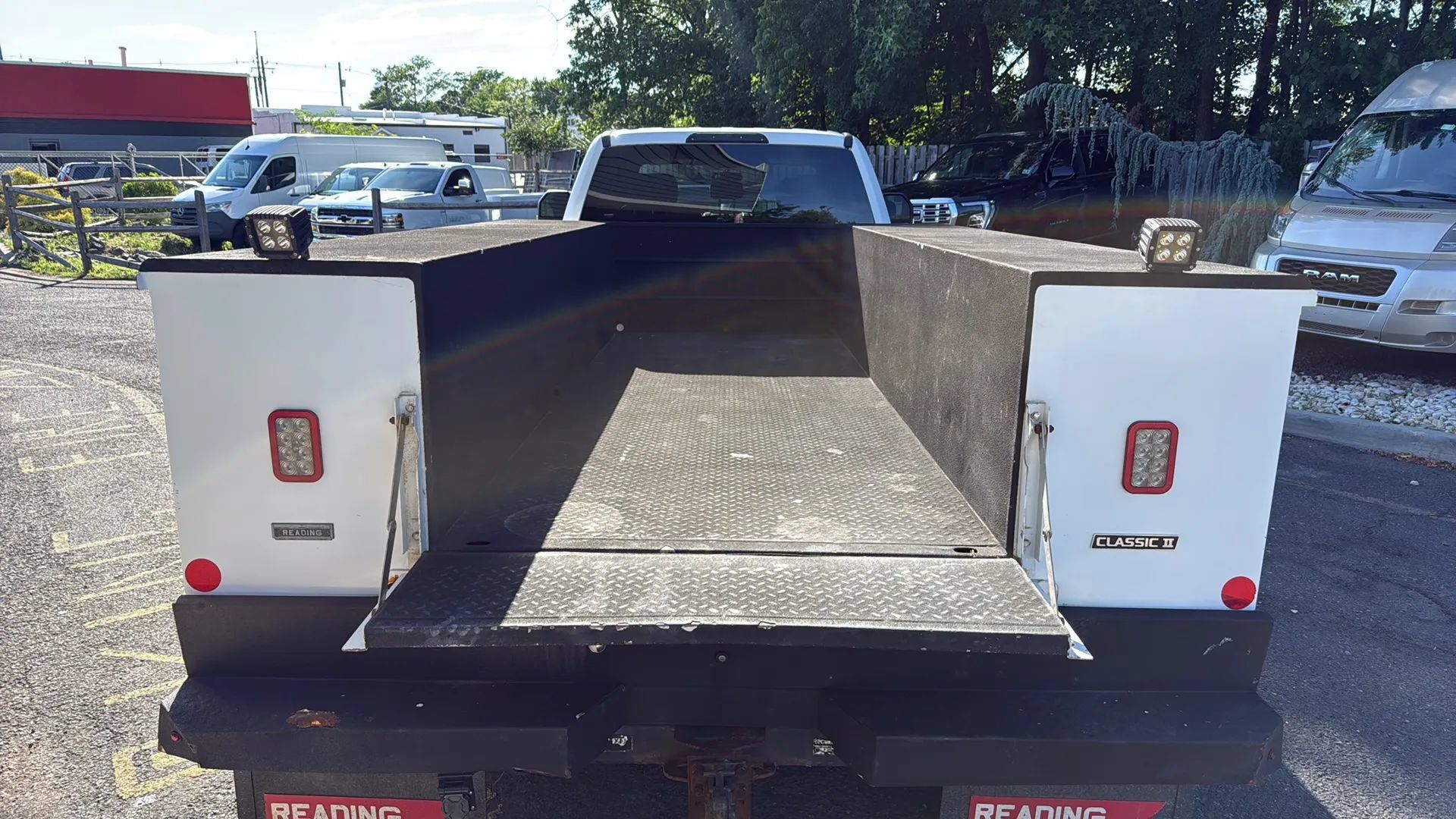 Used 2019 Ford F550 4x4 Crew Cab Super Duty w/ XLT Value Package image 43