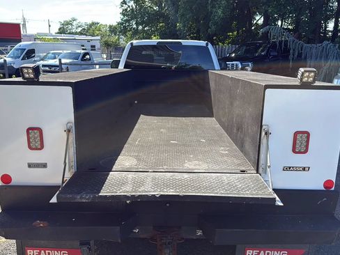 Used 2019 Ford F550 4x4 Crew Cab Super Duty w/ XLT Value Package image 43
