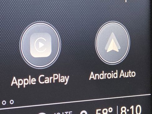 Used 2021 GMC Acadia SLT w/ Trailering Package image 4