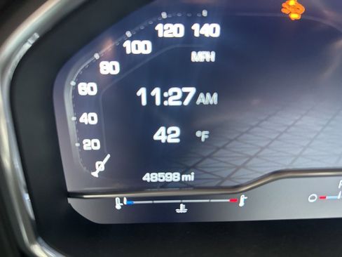 Used 2023 GMC Sierra 1500 AT4 w/ AT4 Preferred Package image 17