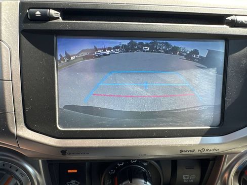 Used 2016 Toyota 4Runner SR5 Premium AWD/4WD image 29