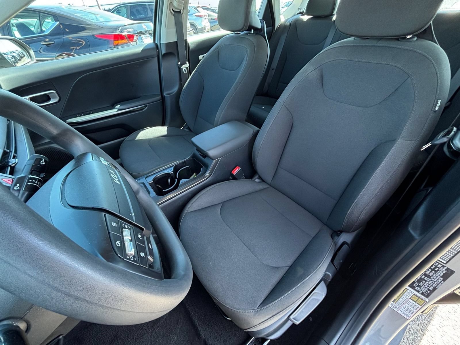 Used 2026 Kia K4 FWD image 36