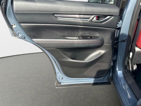 Used 2023 MAZDA CX-5 Carbon Edition image 12