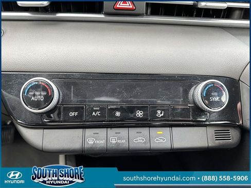 Certified 2023 Hyundai Elantra SEL w/ Cargo Package image 31