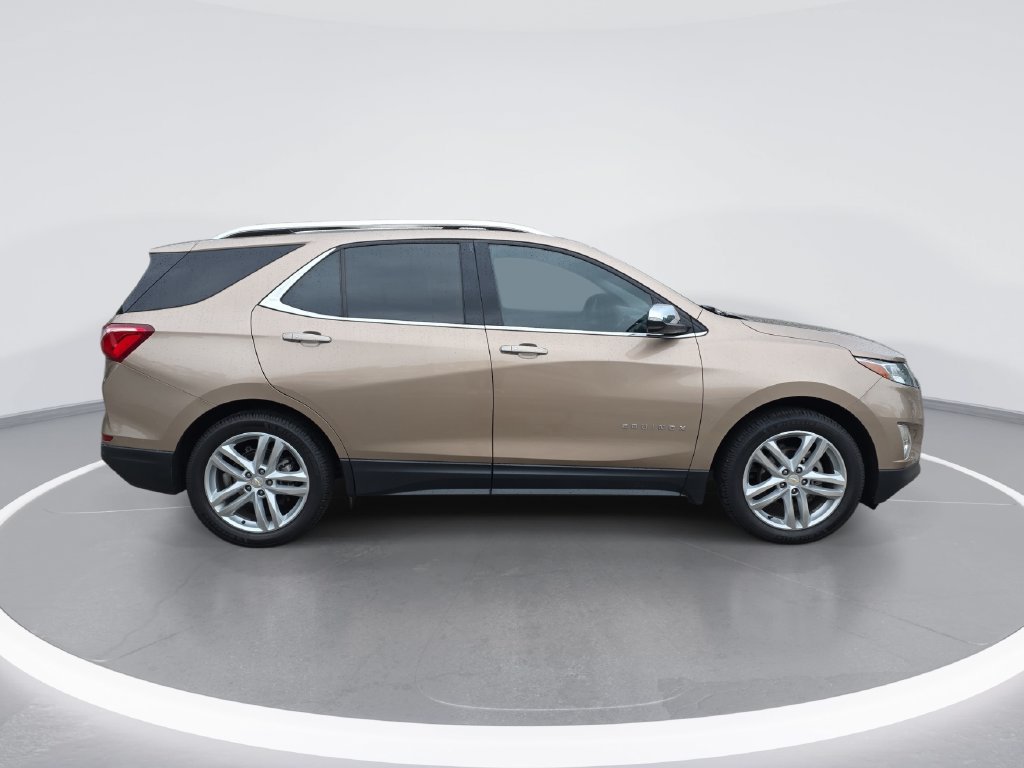 Certified 2018 Chevrolet Equinox Premier FWD image 2