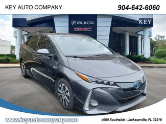 Used 2022 Toyota Prius Prime LE video 1