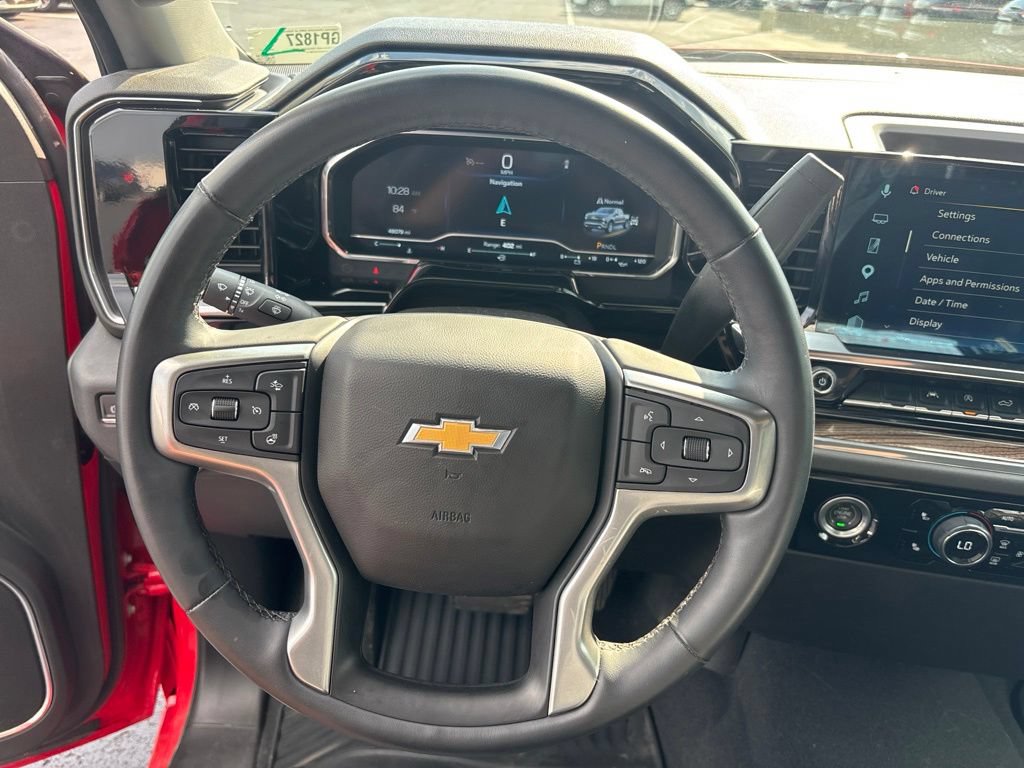 Used 2023 Chevrolet Silverado 1500 LT AWD/4WD image 14