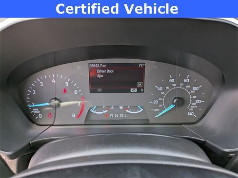 Certified 2022 Ford Escape SE w/ SE Sport Appearance Package image 12