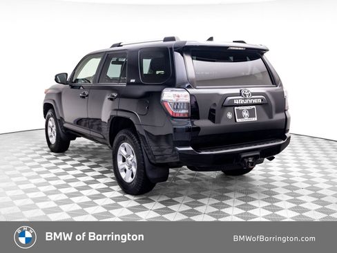 Used 2019 Toyota 4Runner SR5 AWD/4WD image 3
