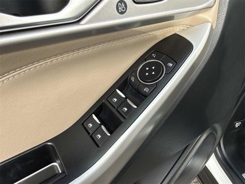 Used 2022 Ford Explorer Limited w/ Equipment Group 301A image 12