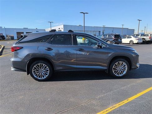 Used 2022 Lexus RX 450hL Luxury image 7