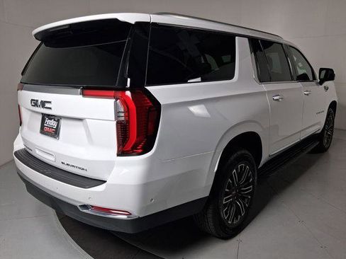 New 2026 GMC Yukon XL Elevation w/ Elevation Premium Package image 4