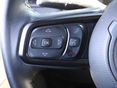 Used 2019 Jeep Wrangler Sport AWD/4WD image 17