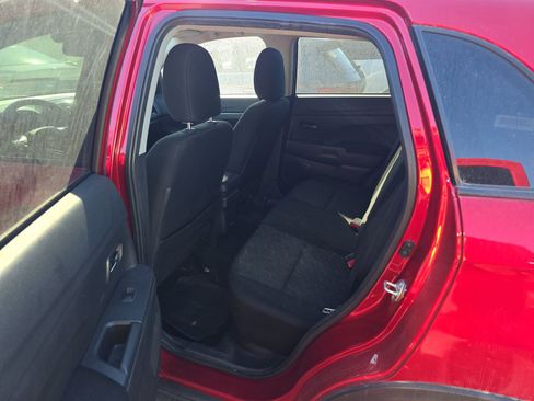 Used 2022 Mitsubishi Outlander Sport LE image 13