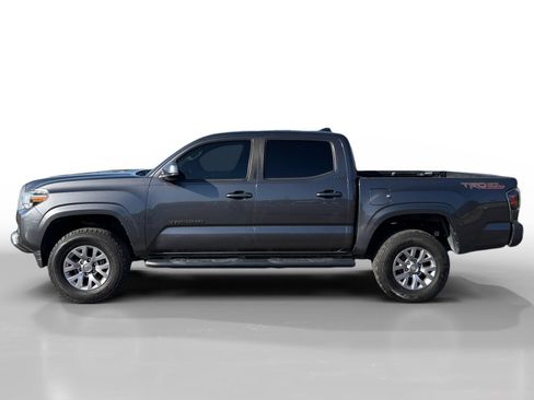 Used 2019 Toyota Tacoma SR5 image 2