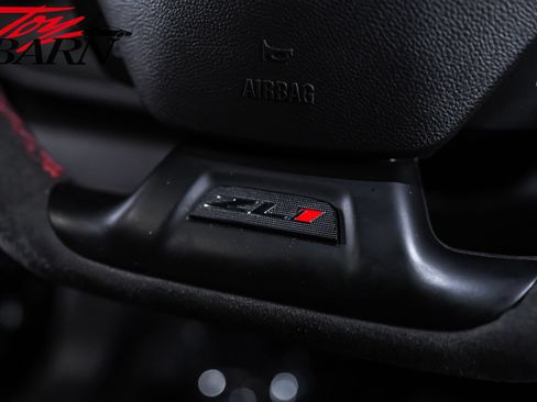 Used 2018 Chevrolet Camaro ZL1 RWD image 33