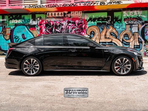 Used 2023 Cadillac CT5 V Blackwing RWD image 8