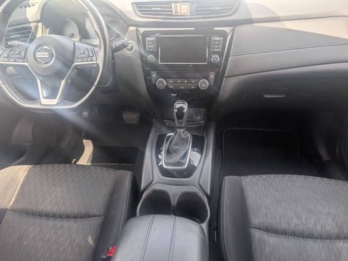 Used 2019 Nissan Rogue SV AWD/4WD image 5