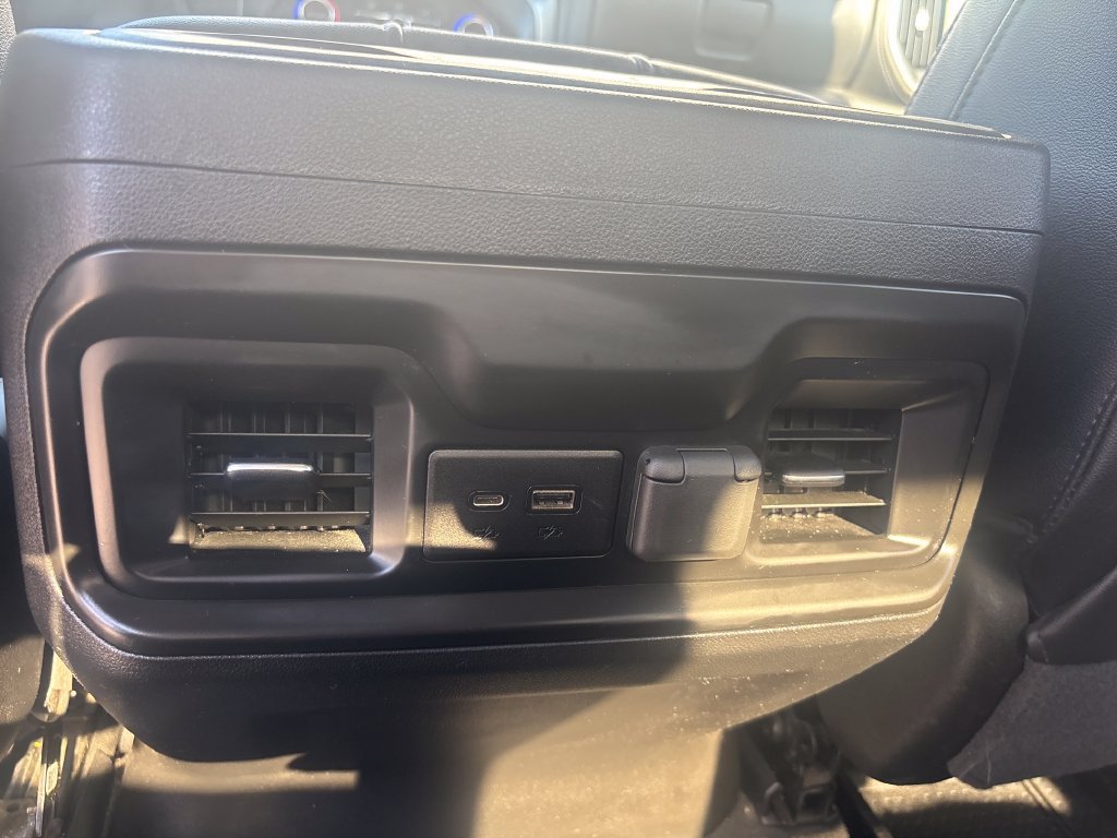 Used 2021 Chevrolet Silverado 1500 LT Trail Boss w/ Convenience Package II AWD/4WD image 31