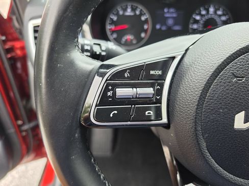 Used 2022 Kia Seltos S FWD image 25