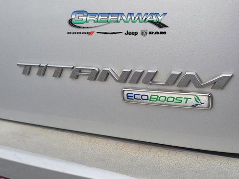 Used 2018 Ford Edge Titanium w/ Equipment Group 301A FWD image 34
