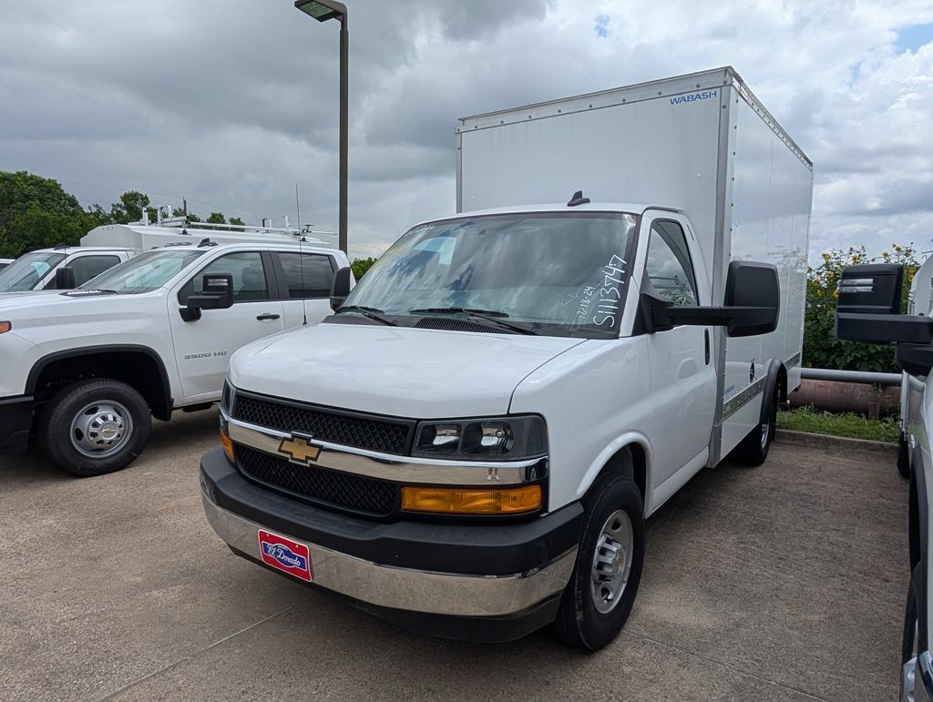 New 2025 Chevrolet Express 3500 w/ Power Convenience Package RWD image 18